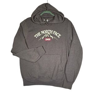 The North Face Gray Sweatshirt – Men”s Size M